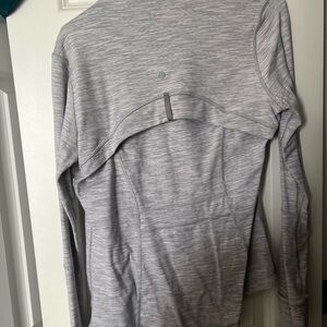 Lululemon Athletica Women's Light Gray Long Sleeve Jacket